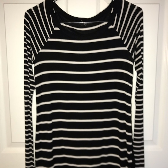 White House Black Market Sweaters - Long sleep top